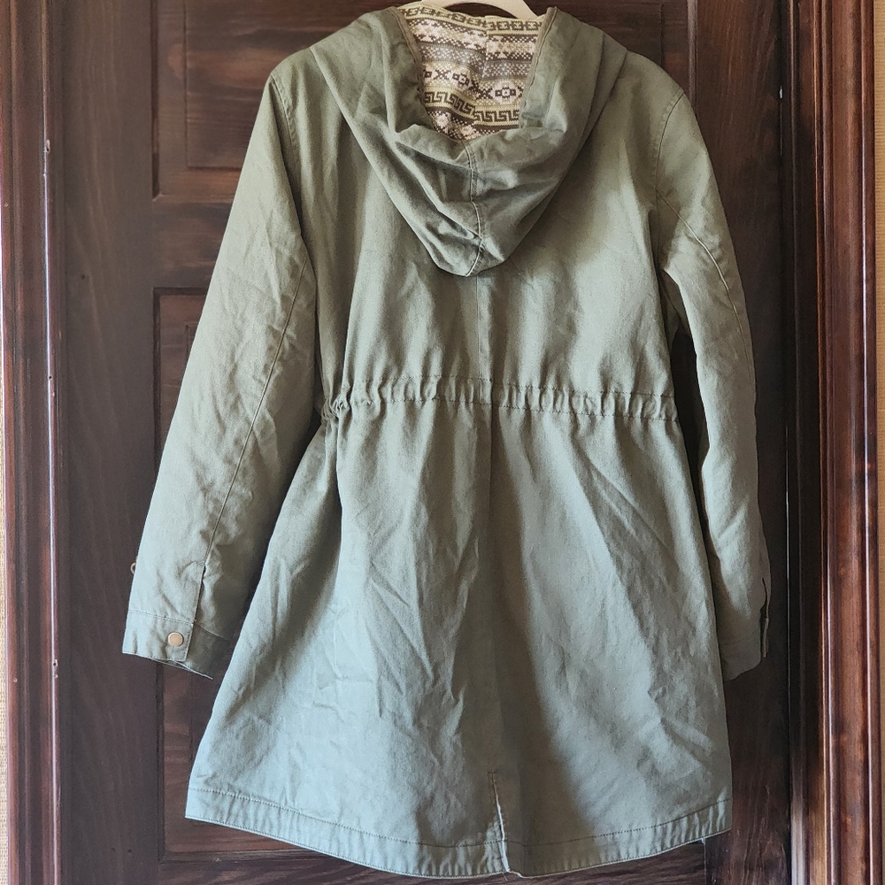Olive Green Utility Jacket with Hood Snaps & Zipper POCKETS Size XL - Picture 7 of 16